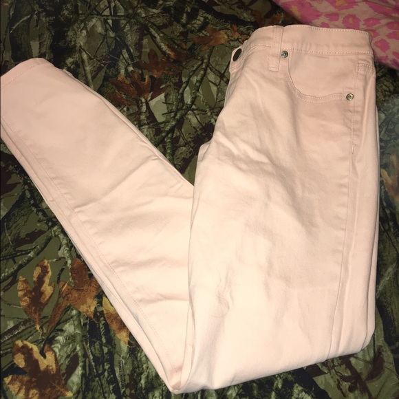 Pink skinny jeans
