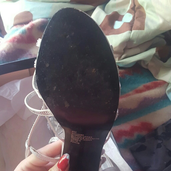 Prom heels😜 - Picture 3 of 4