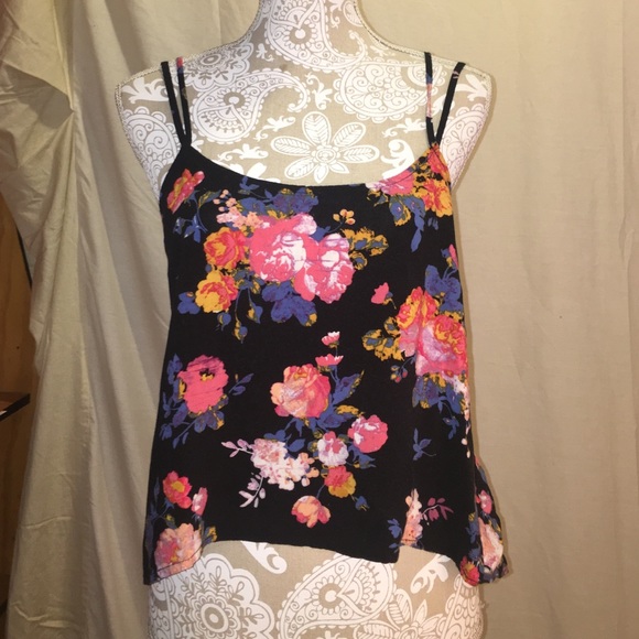 Floral crop top