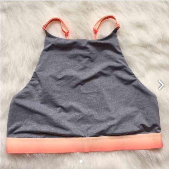 PINK Victoria's Secret Intimates & Sleepwear - NWT M High Neck T-shirt Unlined Bralette PINK Victoria's Secret Intimates & Sleepwear - NWT M High Neck T-shirt Unlined Bralette