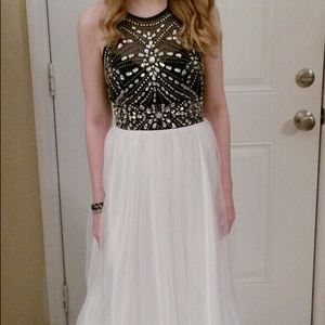 Bee Darlin Prom Dress