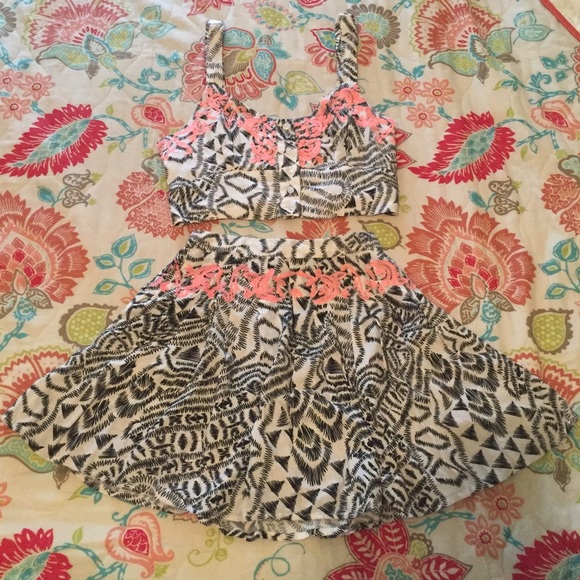 Crop top and skirt outfit