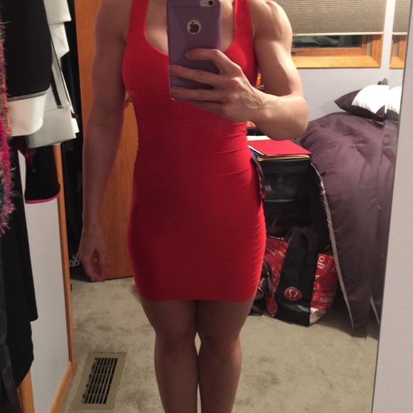 bebe Dresses & Skirts - Fun and flirty Bebe dress