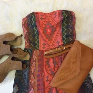 SUPER CUTE SOUTHWESTERN STRAPLESS DRESS