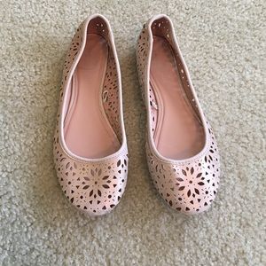American Eagle rose gold perforated flats