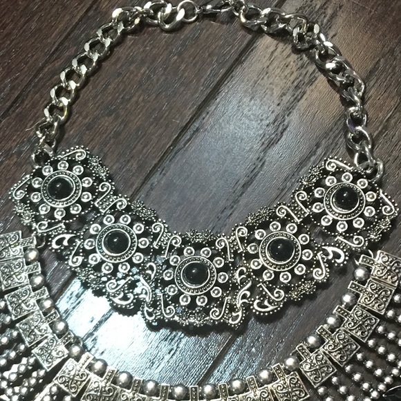 Extreme Bohemian Silver Dressy Statement Necklace - Picture 4 of 4