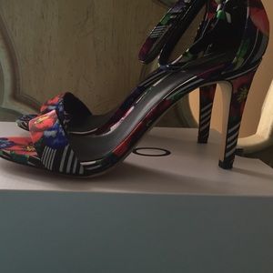 Meet your Posher, Kait