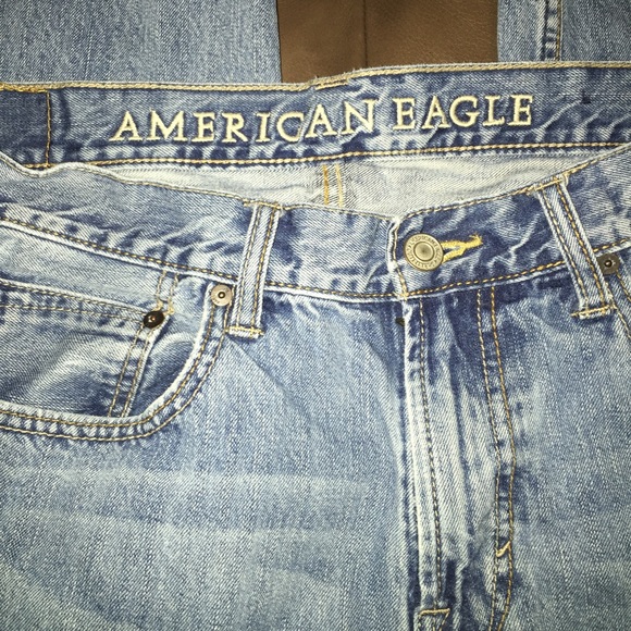 American Eagle Low Rise Boot Jeans - Picture 3 of 3