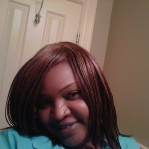 Meet your Posher, Lorraine