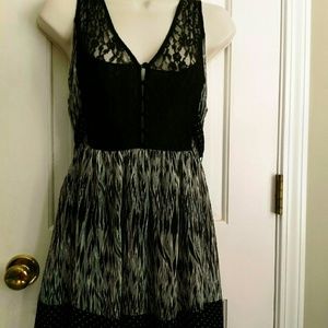 Black and White shell