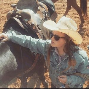 Meet your Posher, Chyanne