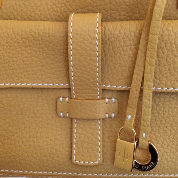 Sold!!!🙌🙌More details for Loro Piana