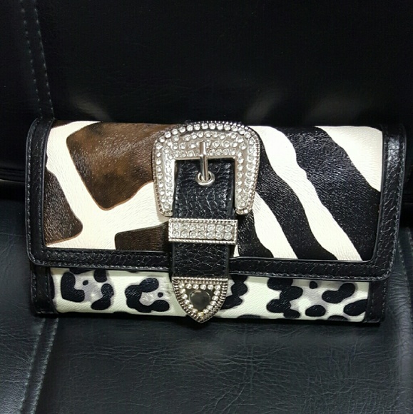 Trifold wallet