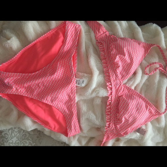 Old navy bikini. NWOT - Picture 1 of 2