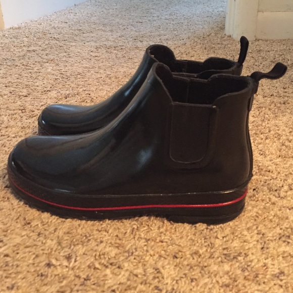 Black rain boots