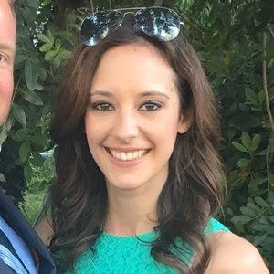 Meet your Posher, Courtney