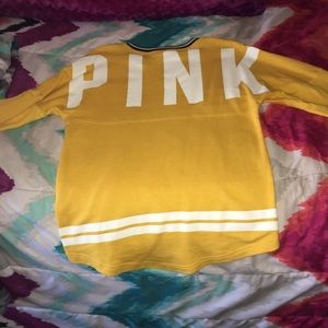 💢💢💢 SOLD 💢💢💢 Vs PINK varsity crew
