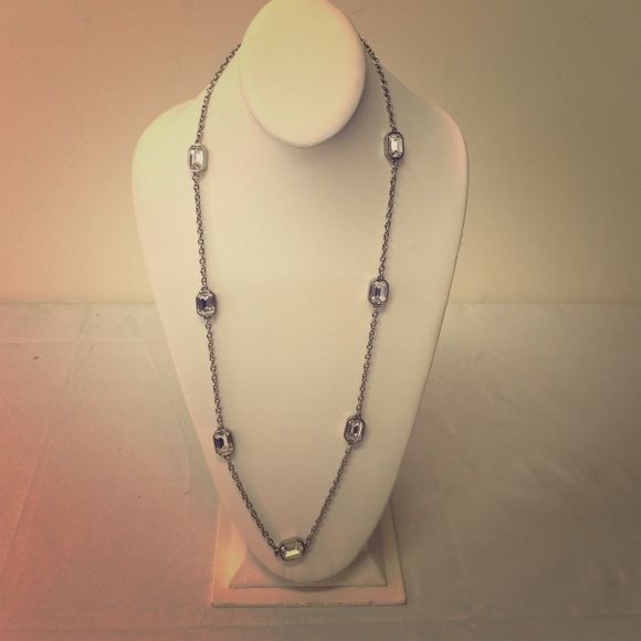 Ann Taylor necklace