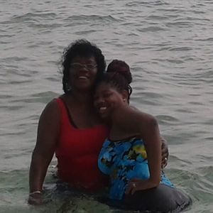 Meet your Posher, Christine