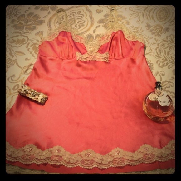 Silky dress top NWOT - Picture 3 of 4