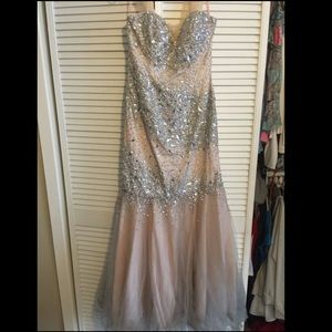 Prom dress