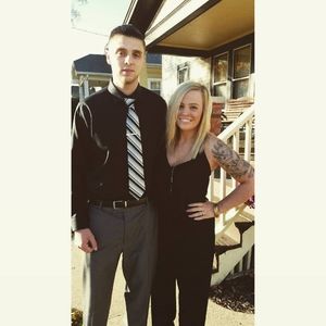 Meet your Posher, Courtney