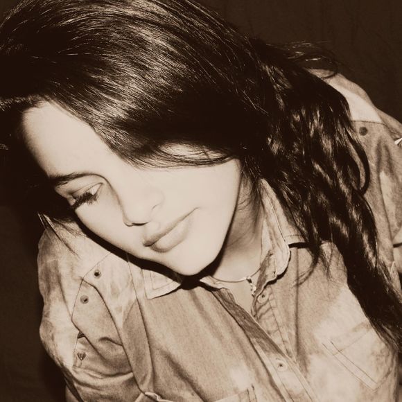 Meet your Posher, Danielaa