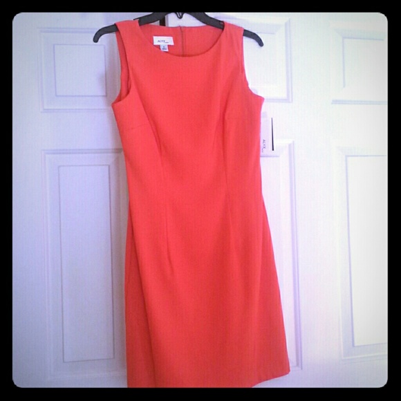 Simple Sheat  Summer Dress for Office