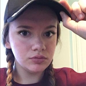 Meet your Posher, Tess