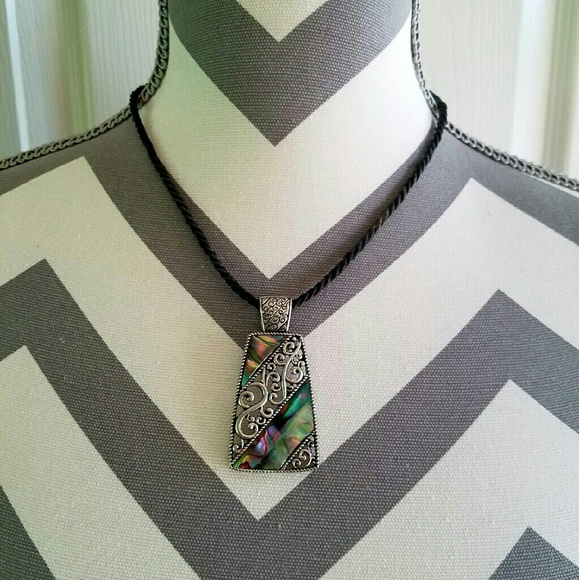 Lia Sophia Jewelry - Lia Sofia Necklace