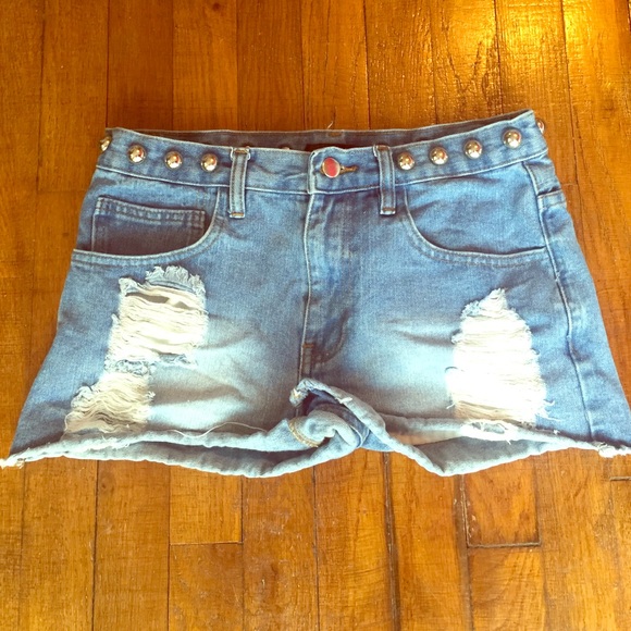 Forever 21 Studded Cut off Short