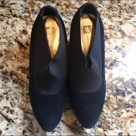 Anne Klein Suede Wedges - Picture 3 of 3