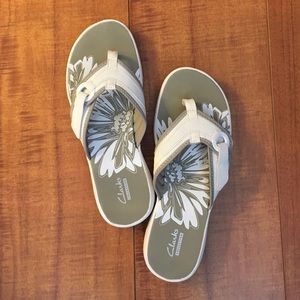 Never Worn.  Clarks.