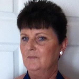 Meet your Posher, Deborah