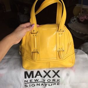 MAXX Handbag