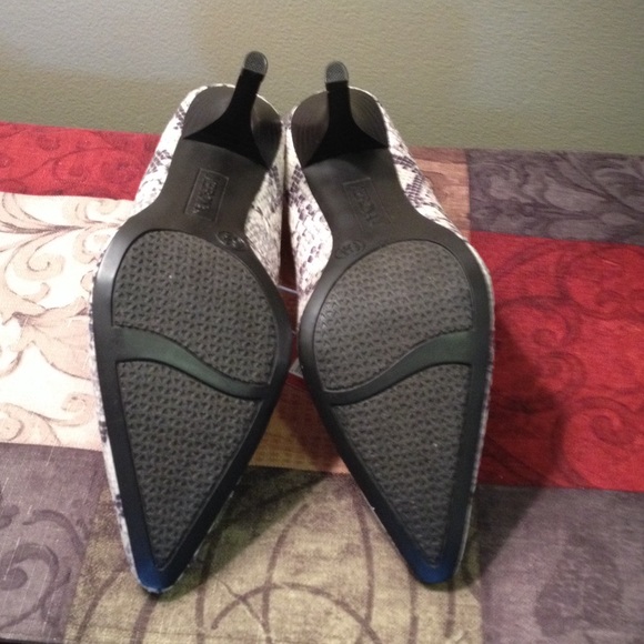 Snake Skin!!!🐍Python Heels🐍 - Picture 3 of 4