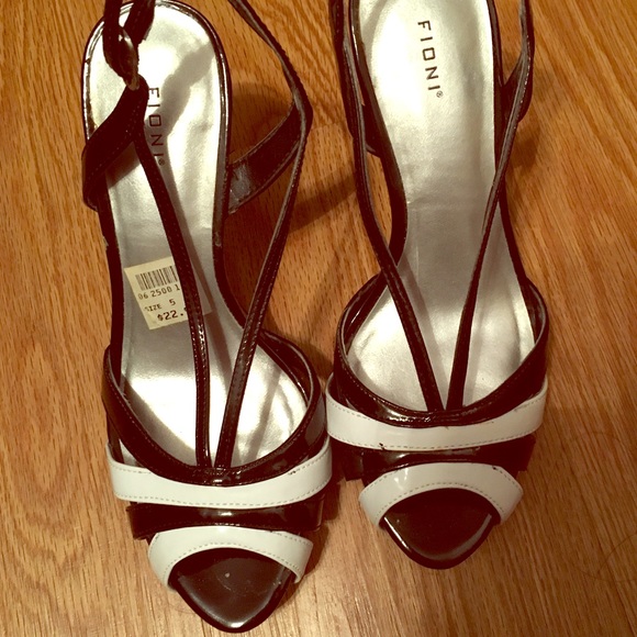 Black/white patent leather heels