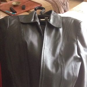 Leather jacketGreat condition.MAKE A OFFER