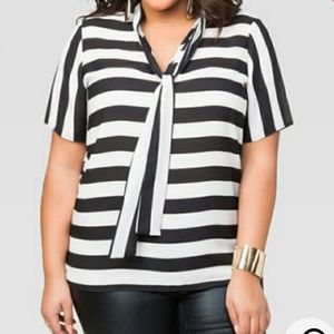 Reserved for ladyd08 Sz 20 Ashley Stewart Top