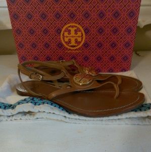Authentic Tory Burch Leticia flat sandal