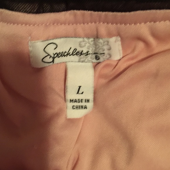 🌸Brand new strapless bodycon dress - Picture 3 of 3