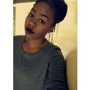 Meet your Posher, Alysha