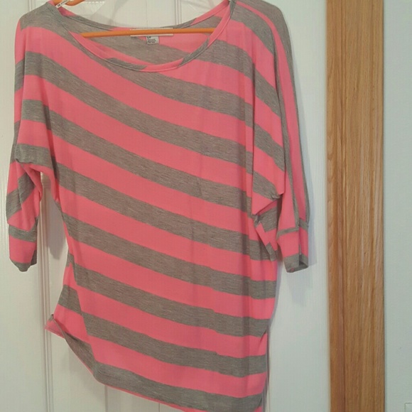 Forever 21 off-the-shoulder top