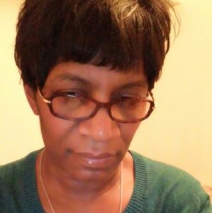 Meet your Posher, Bonita