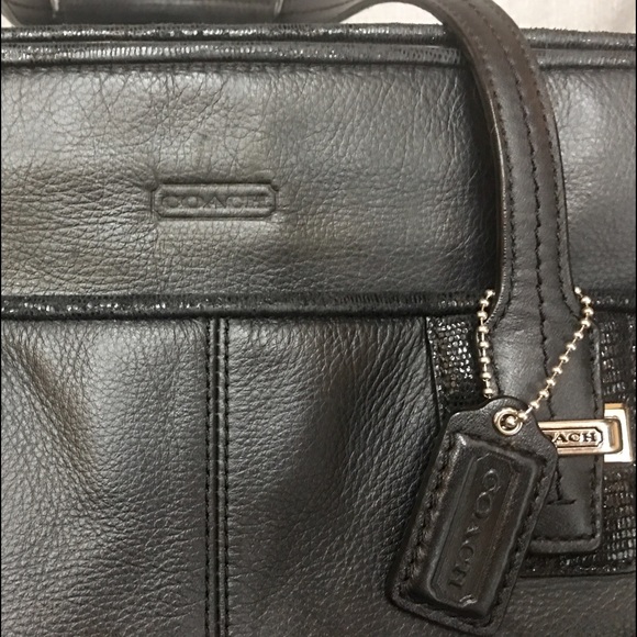 SOLD❄️❄️COACH TAYLOR ALEXIS CARRYALL HANDBAG $428 - Picture 3 of 4