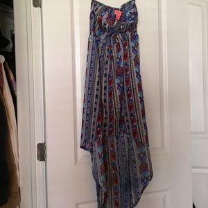 Hi-low strapless dress