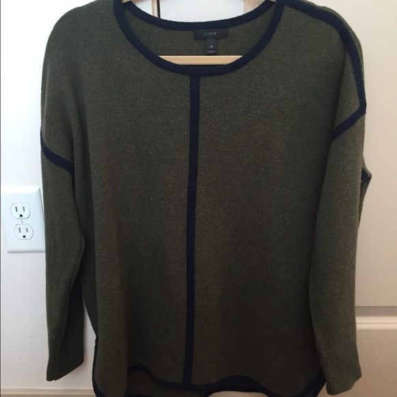SALE!! J Crew 100% Wool sweater- size XS