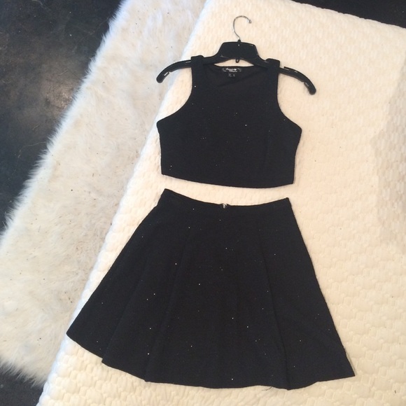 2 piece sequin hearts dress w/ skirt and crop top