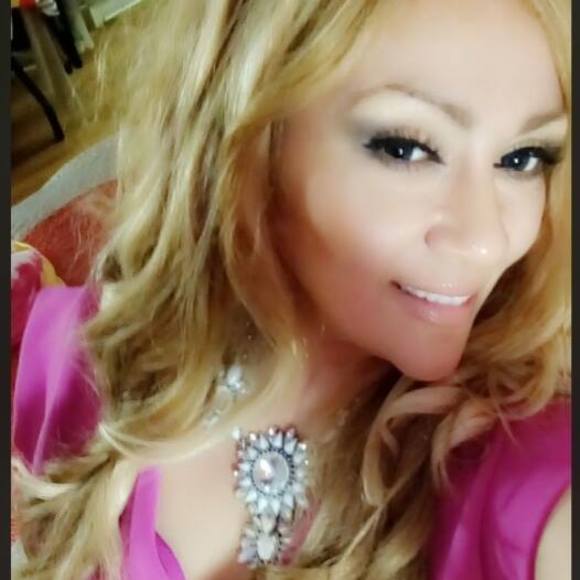 Meet your Posher, Sandra