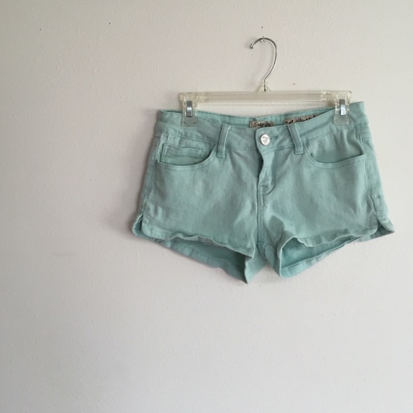 Pretty Light Green / Aquamarine Shorts